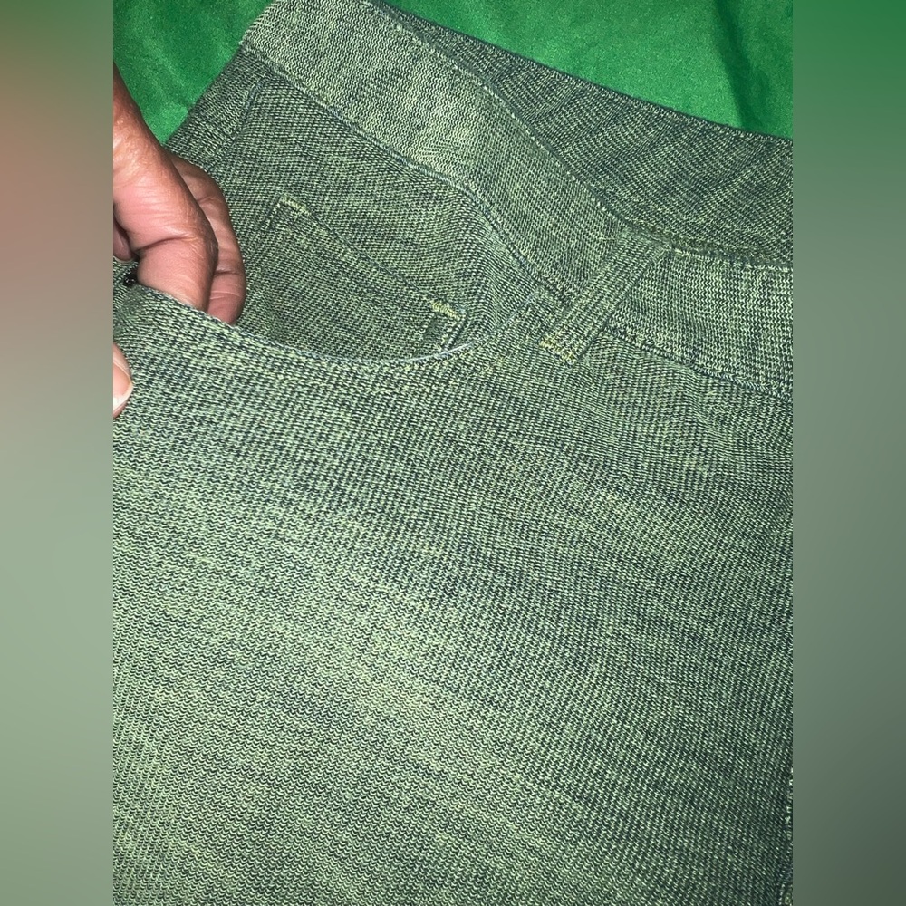 Men's Flat Front Shorts in Olive Green - Picture 6 of 8